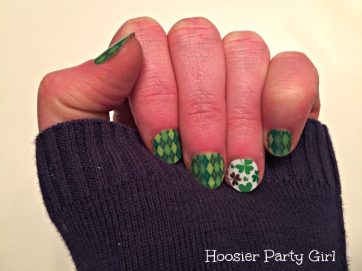 St. Patrick's Day nails